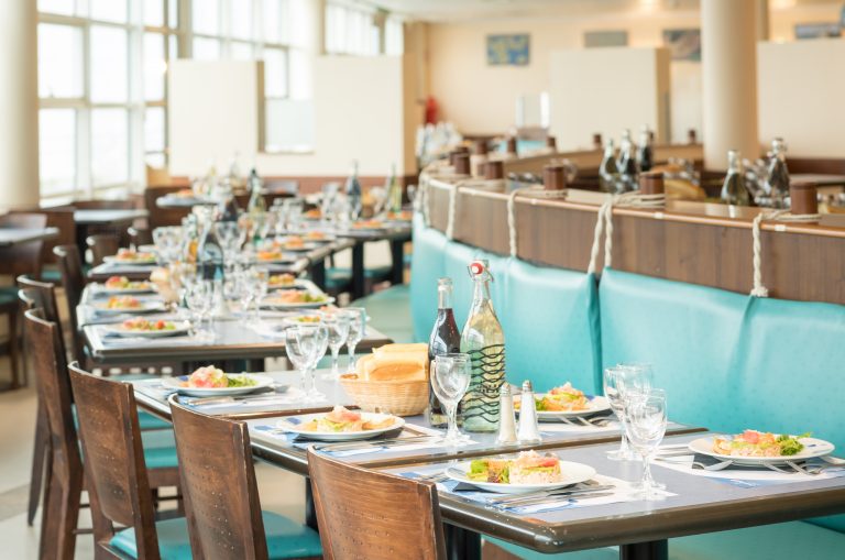 Les activités dans le Finistère : RESTAURANT VENT D’OUEST OCÉANOPOLIS