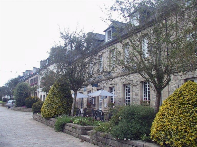 Les activités dans le Finistère : RESTAURANT DES MONTS D’ARRÉE