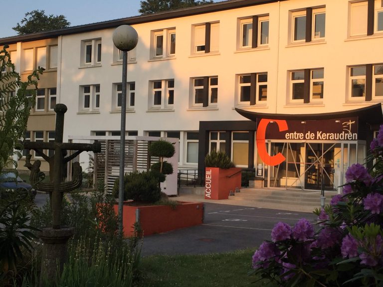 Les activités dans le Finistère : CENTRE DE KERAUDREN
