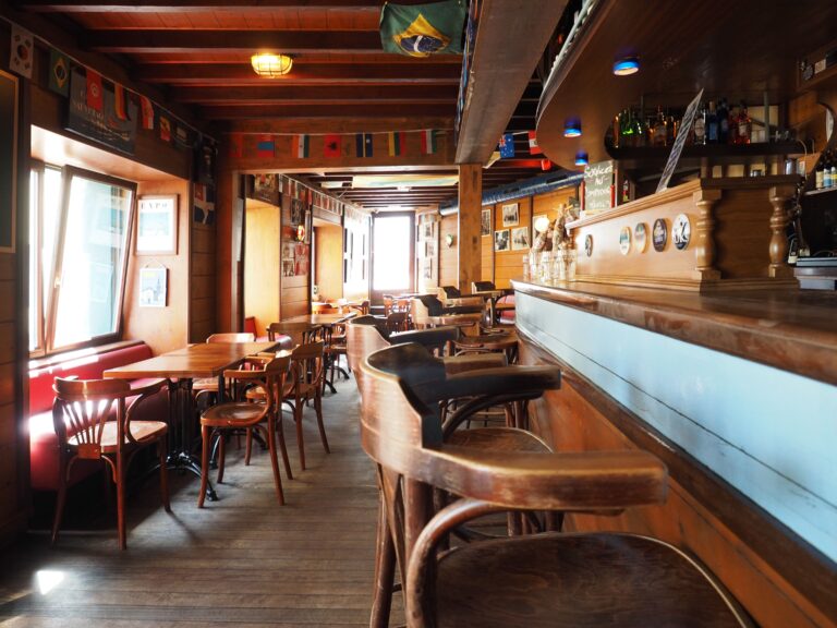 Les restaurants dans le Finistère - PUB RESTAURANT TY KORN